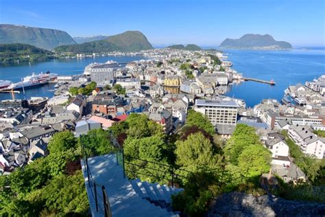 8 Hours in Ålesund the Most Beautiful Town in Norway near.
